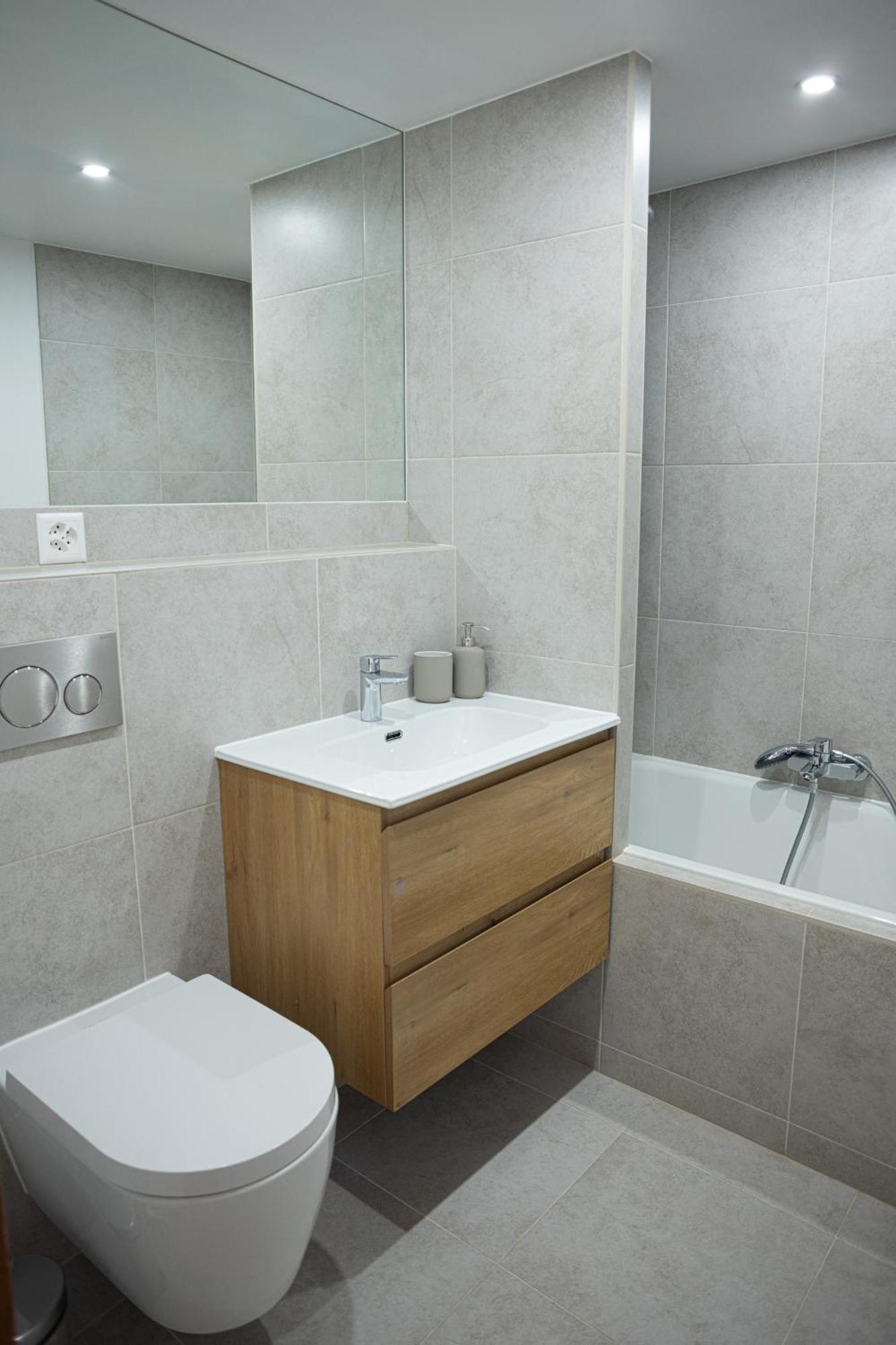Mountain View Apartment With Parking & Fast Wifi Crans-Montana Eksteriør billede